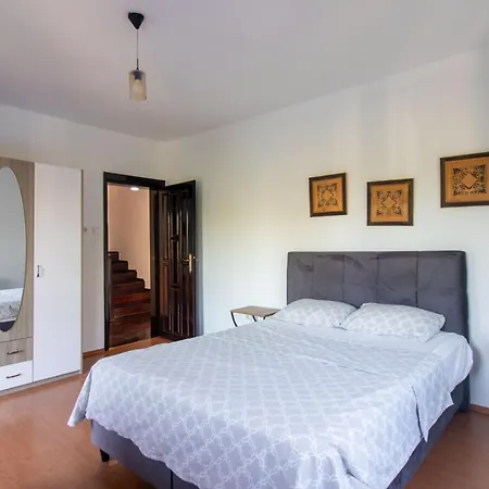 4br Ac Pool Bbq Garden On Bagdat Ave Kirkpinar Dom wakacyjny