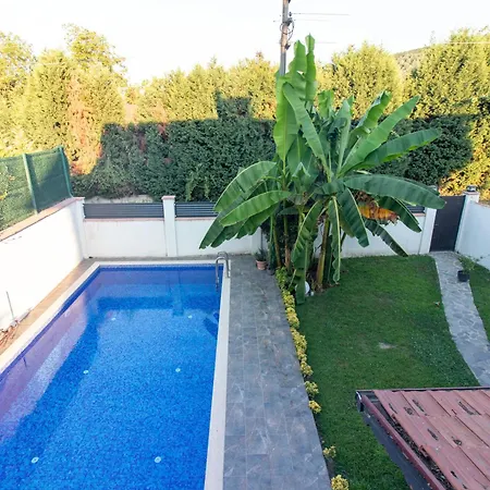 4br Ac Pool Bbq Garden On Bagdat Ave Kirkpinar *