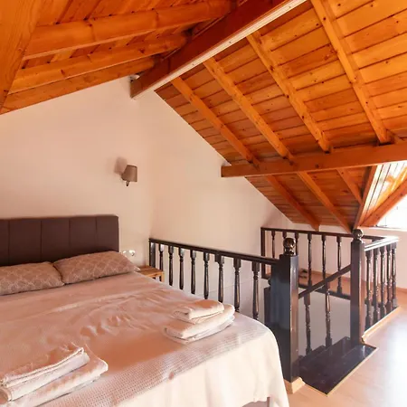 4br Ac Pool Bbq Garden On Bagdat Ave Kirkpinar Dom wakacyjny